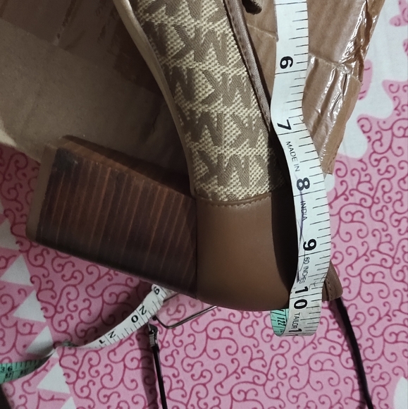 Mk heels - Picture 6 of 7